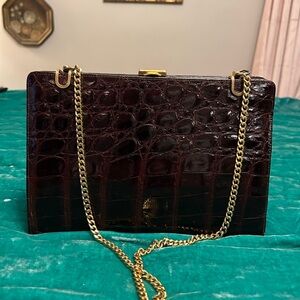 Elegant Vintage Brown Bellestone Alligator Purse